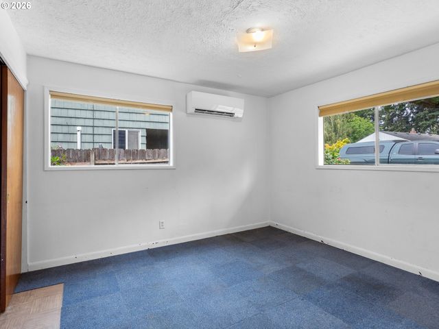 2915 E MCLOUGHLIN Blvd, Vancouver, WA 98661