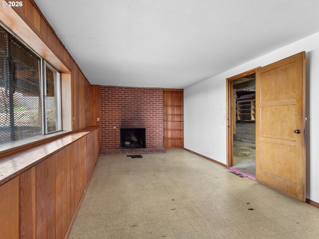 2915 E MCLOUGHLIN Blvd, Vancouver, WA 98661