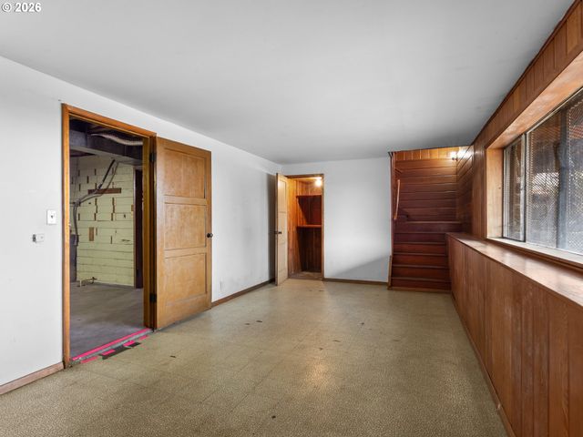 2915 E MCLOUGHLIN Blvd, Vancouver, WA 98661