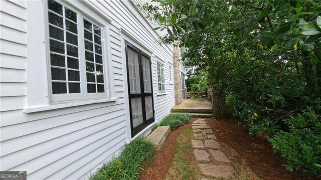 1025 Main Street, Stone Mountain, GA 30083