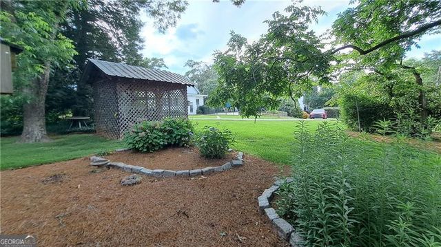 1025 Main Street, Stone Mountain, GA 30083