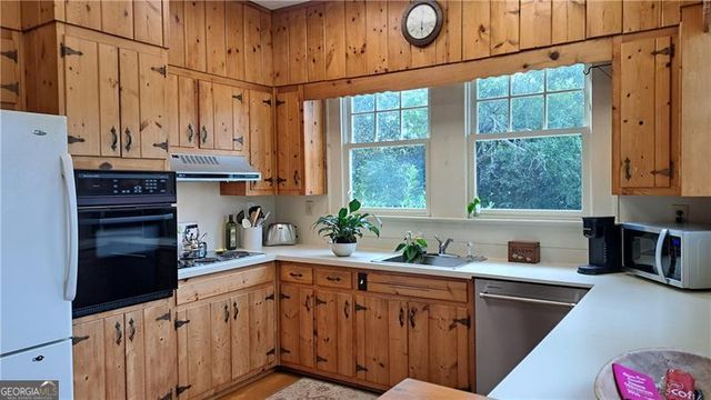 1025 Main Street, Stone Mountain, GA 30083