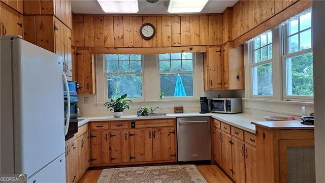 1025 Main Street, Stone Mountain, GA 30083