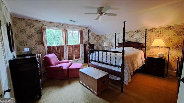 1025 Main Street, Stone Mountain, GA 30083