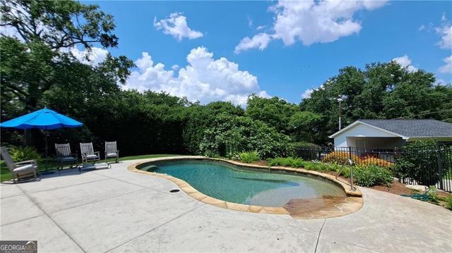 1025 Main Street, Stone Mountain, GA 30083