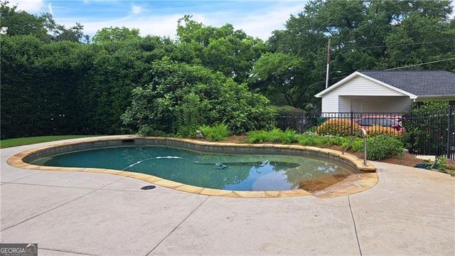 1025 Main Street, Stone Mountain, GA 30083