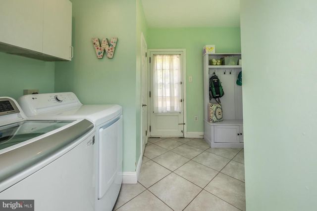 3024 JOSHUA RD, Lafayette Hill, PA 19444