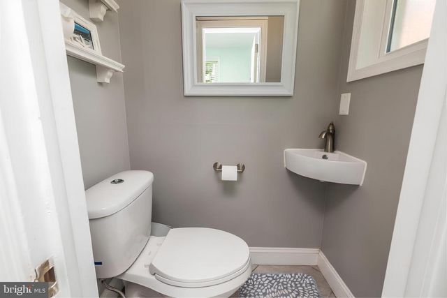 3024 JOSHUA RD, Lafayette Hill, PA 19444
