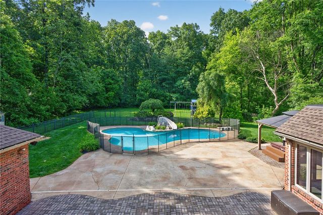 1371 Stoke Park Road, Hanover Twp, PA 18017