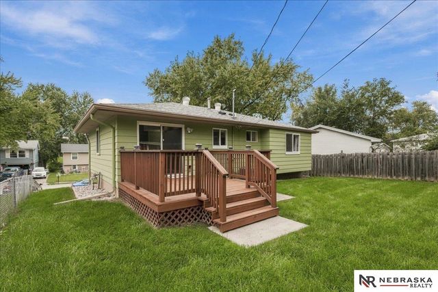 123 James Street, Plattsmouth, NE 68048