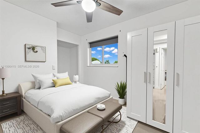 19530 NW 55th Circle Place, Miami Gardens, FL 33055