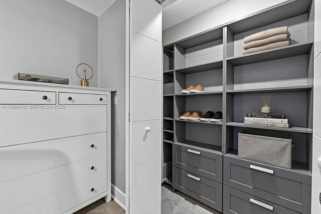 19530 NW 55th Circle Place, Miami Gardens, FL 33055