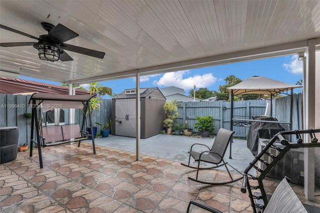 19530 NW 55th Circle Place, Miami Gardens, FL 33055