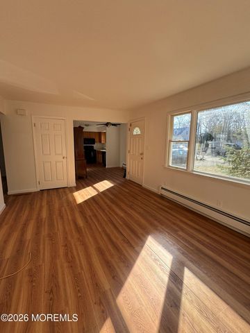 289 16th Avenue, Brick, NJ 08724