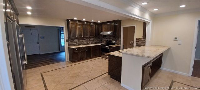 211 Sheffield Court, Raeford, NC 28376
