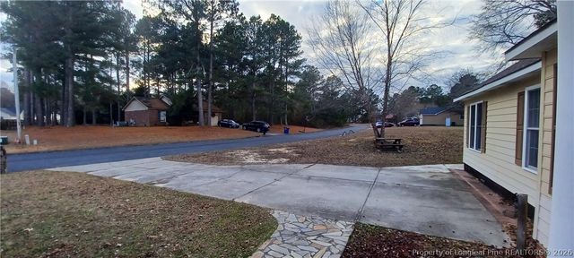211 Sheffield Court, Raeford, NC 28376