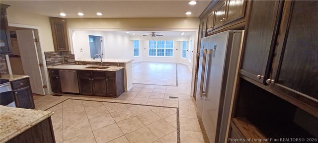 211 Sheffield Court, Raeford, NC 28376