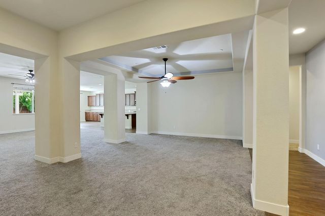2364 Inyo Pl, Manteca, CA 95337