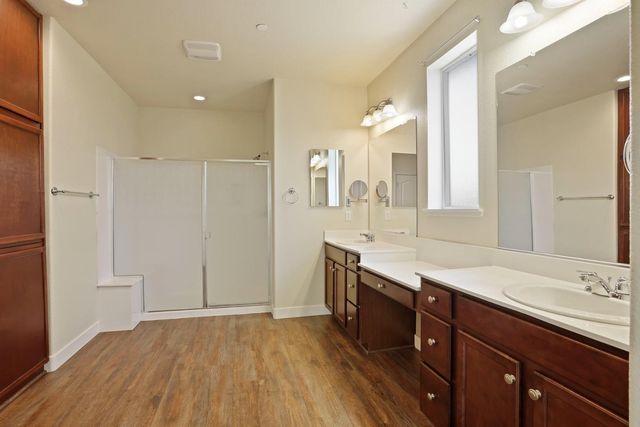 2364 Inyo Pl, Manteca, CA 95337