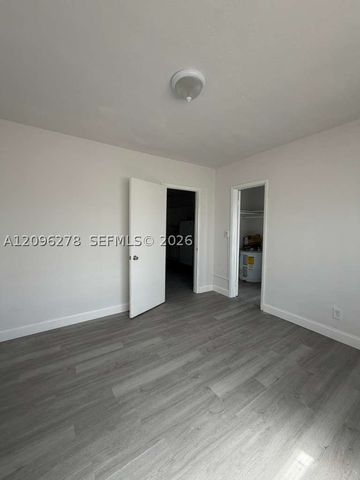 1642 SW 7th St 5, Miami, FL 33135