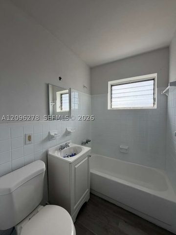 1642 SW 7th St 5, Miami, FL 33135