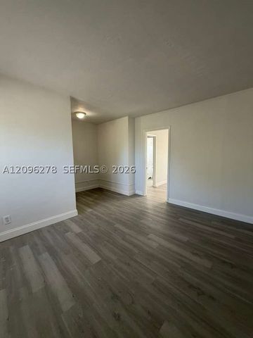 1642 SW 7th St 5, Miami, FL 33135