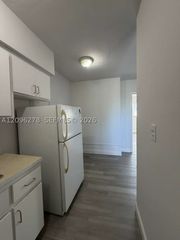 1642 SW 7th St 5, Miami, FL 33135