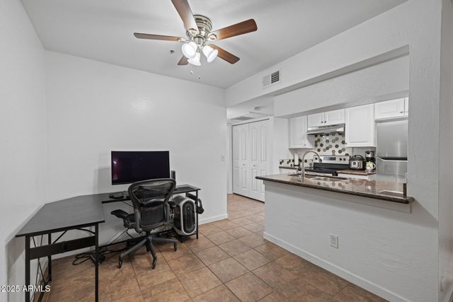 12123 W BELL Road 211, Surprise, AZ 85378