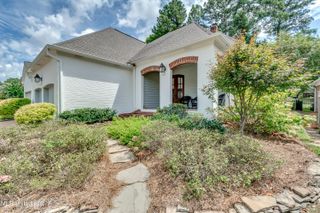 887 N Deerfield Drive, Canton, MS 39046