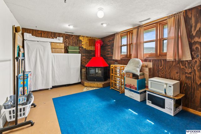 2506 N Wyoming Avenue, Fremont, NE 68025