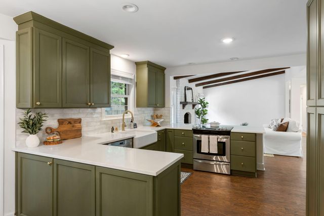 2849 S Palmer Drive, Charleston, SC 29414