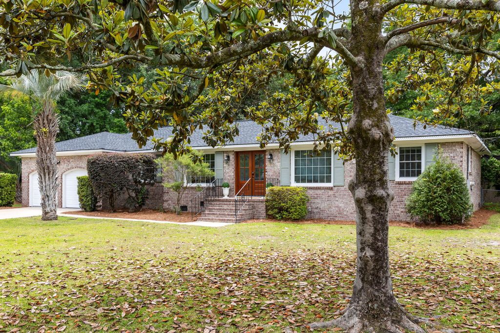 2849 S Palmer Drive, Charleston, SC 29414