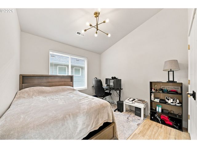 10901 Ne 64TH Ct, Vancouver, WA 98686
