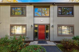 29 Harbour Village D, Branford, CT 06405