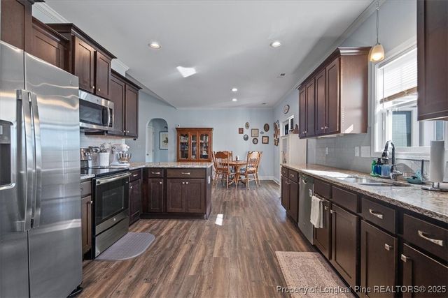 321 Woodington Road, Hope Mills, NC 28348