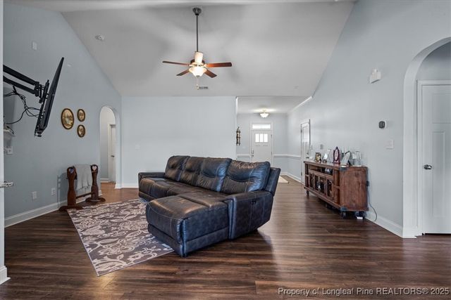 321 Woodington Road, Hope Mills, NC 28348