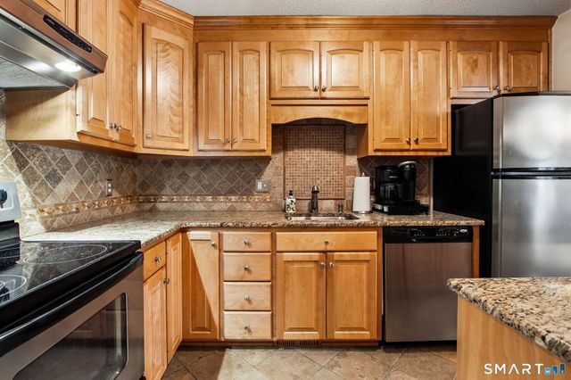 60 Clintonville Road 103, North Branford, CT 06472