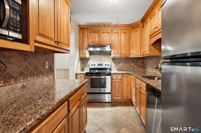 60 Clintonville Road 103, North Branford, CT 06472