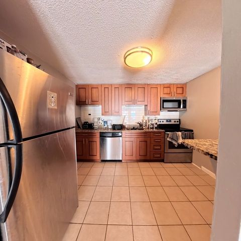 36 Bellvista 14, Boston, MA 02135