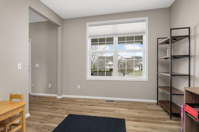 11409 84th Place N, Maple Grove, MN 55369