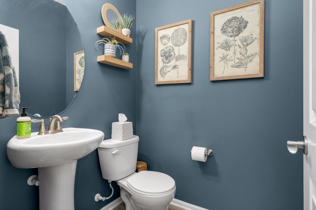 11409 84th Place N, Maple Grove, MN 55369