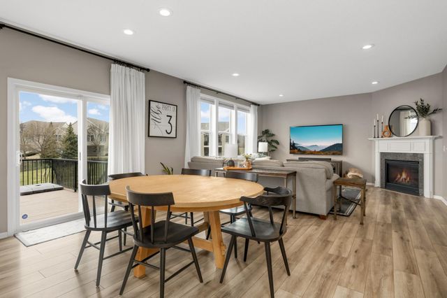 11409 84th Place N, Maple Grove, MN 55369