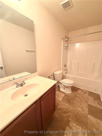 70 Hallow Oak Street, Spring Lake, NC 28390