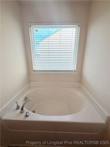 70 Hallow Oak Street, Spring Lake, NC 28390