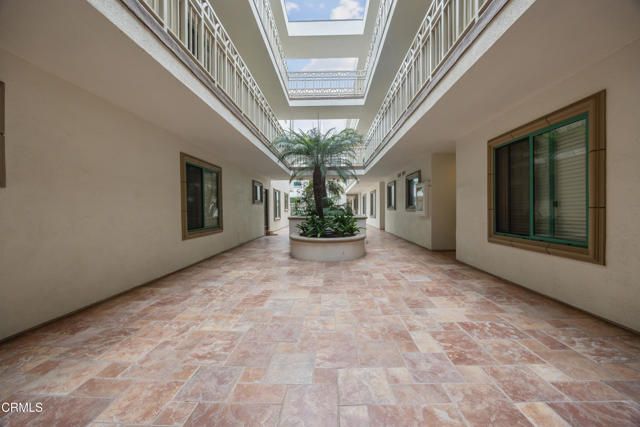 201 Calle Miramar 20, Redondo Beach, CA 90277