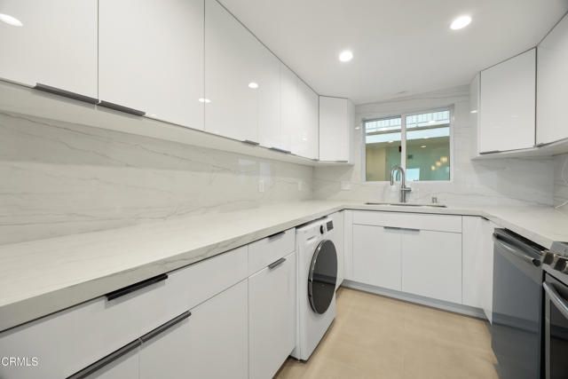 201 Calle Miramar 20, Redondo Beach, CA 90277