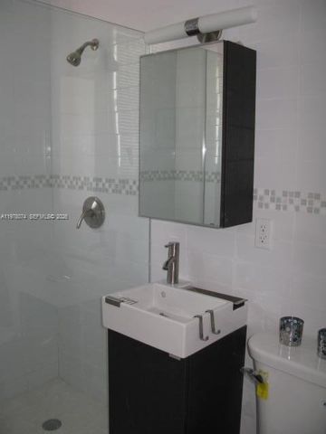 900 Jefferson Ave 4, Miami Beach, FL 33139