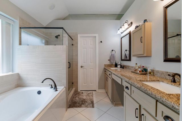 16115 Charter Rock Drive, Houston, TX 77070