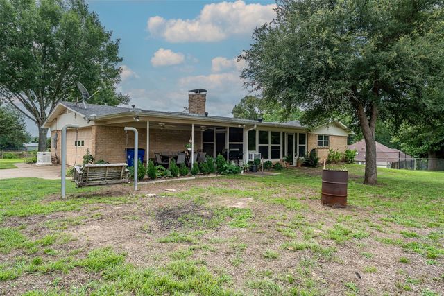 18448 County Road 138, Flint, TX 75762