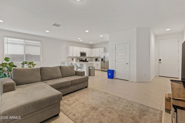 3065 E RIDING BOOT Way, San Tan Valley, AZ 85140